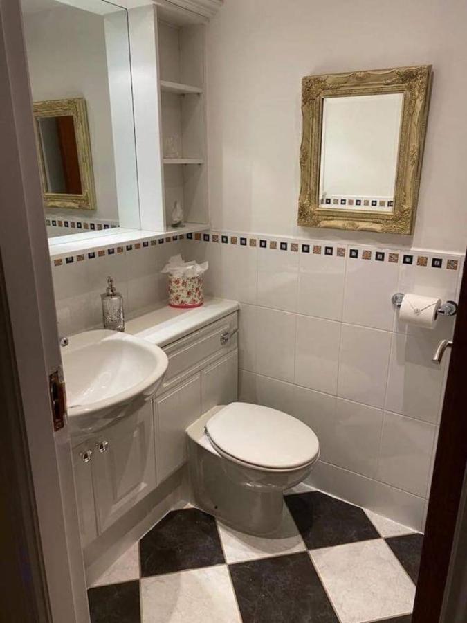 Lovely 1-Bed House In Stirling Eksteriør bilde